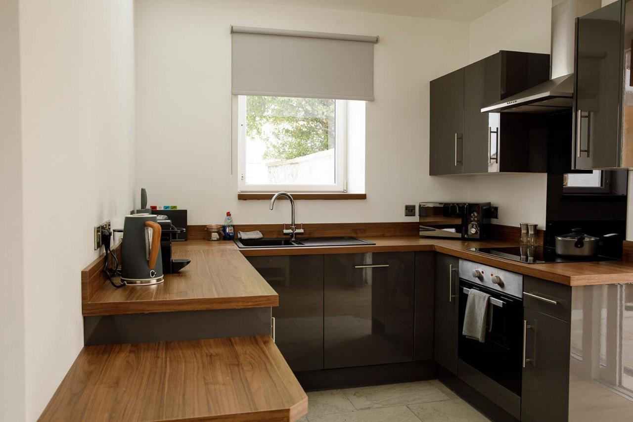 House Of Juniper - Luxury Accessible Apartment Broadford  Esterno foto